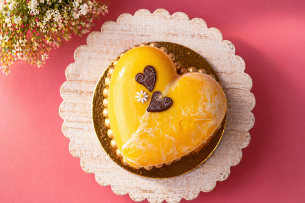 Passion Fruit Heart  - (medium – 8 people)
